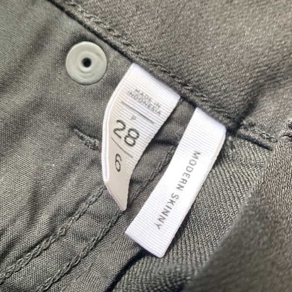 Ann Taylor LOFT Black Modern Skinny Jeans - Picture 3 of 3